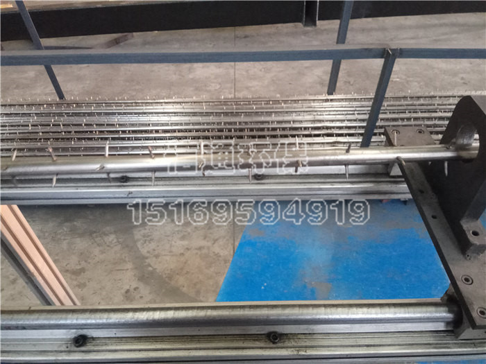 5bd90ba951f4b.jpg 管刺线.jpg